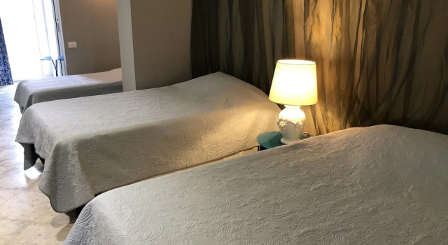 Hotel Portorais, Varaa Hotelli Hotellit Carini aamiaisella, Aamiainen