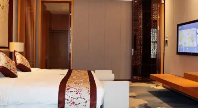 Люкс Liixin Bontai Narada  Ambassador Hotel