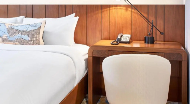 Номер Standard Metropolitan Hotel Vancouver