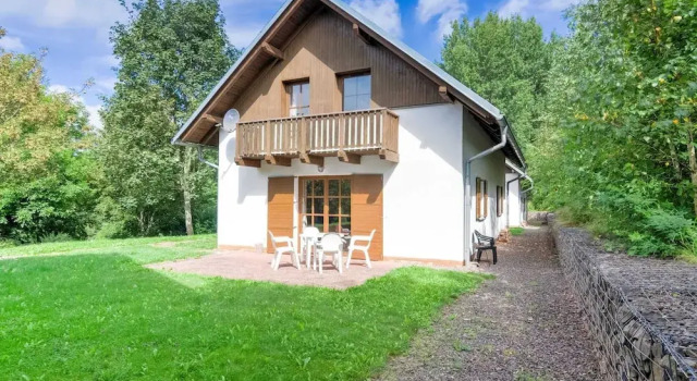 Коттедж Holiday Home in Javorník near Giant Mountains