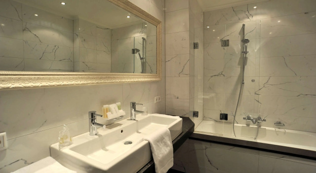 Двухместный номер Standard Golden Tulip West Ende