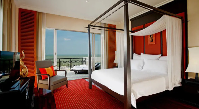 Люкс Ayuthaya Hilton Hua Hin Resort & Spa