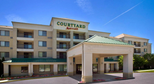 Courtyard Philadelphia Plymouth Meeting, Buchen Sie Hotel 3-Sterne-Hotels in New Britain, 3*
