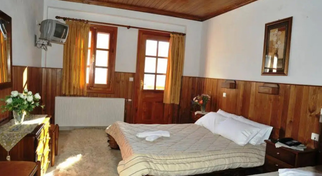 Hotel Anax