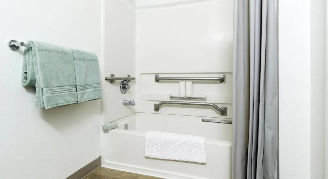 Двухместный номер Premium Intown Suites Extended Stay Select Hampton VA