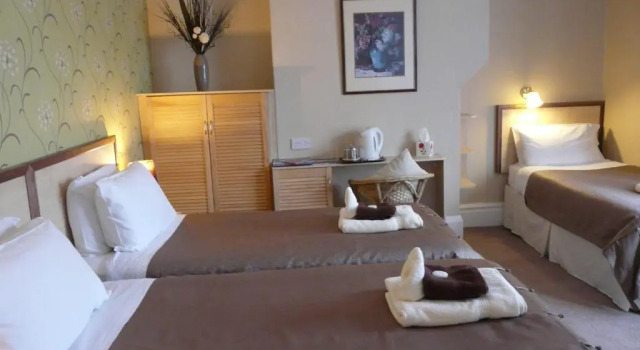 Melbourne Guest House, Забронировать Гостевой дом Гостевые дома Рила, рядом с Rhyl Sun Centre, Гостевой дом