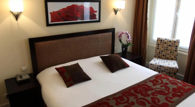 Двухместный номер Classic Hotel Etoile Saint Ferdinand by Happyculture