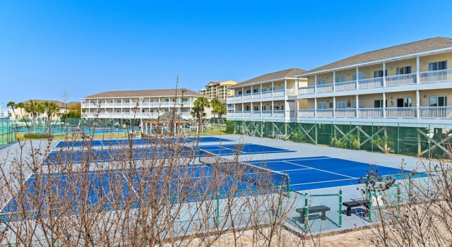 Sandpiper Cove 19, Забронировать Апартаменты/квартира Отели Дестин с парковкой, рядом с Аквапарк Биг-Каунас, Парковка