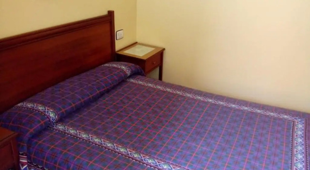 Четырёхместный номер Standard с балконом Pensión Residencia Buenos Aires