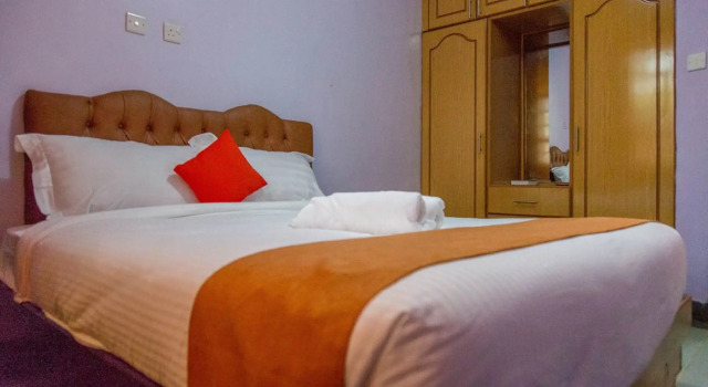 Kuniville Guest House, Đặt Nhà khách Nhà khách ở Central, Nhà khách