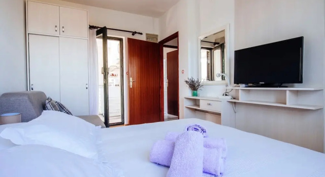 Коттедж Beautiful Holiday Home in Mali Iz With Pool