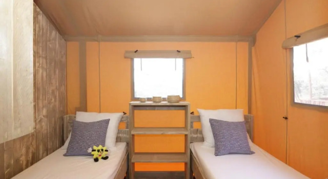 Albatross Mobile Homes on Camping Cala Canyelles, Prenota Campeggio Campeggi e glamping a Costa Brava, Campeggio