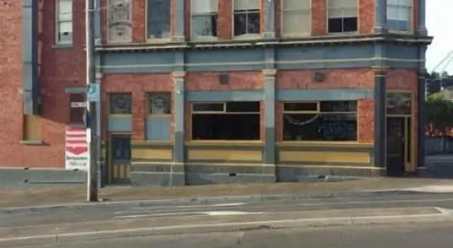 The Eastern Hotel Accommodation, Book Hotel Ballarat Goldfields
