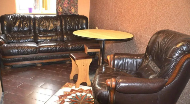 Guest House Pid Dubom, Prenota Affittacamere Affittacamere a Lviv, Affittacamere