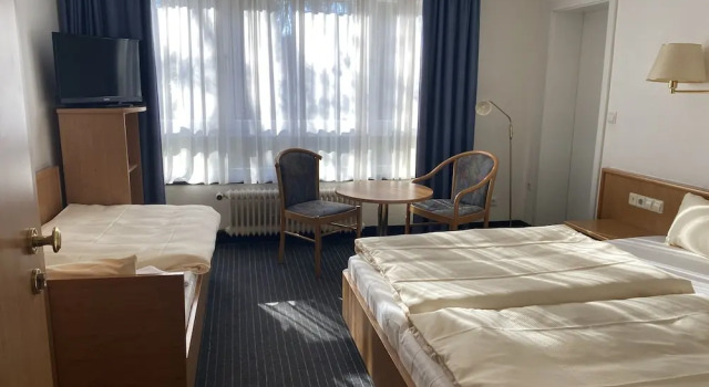 Трёхместный номер Business Mirage City Hotel Stuttgart Zentrum