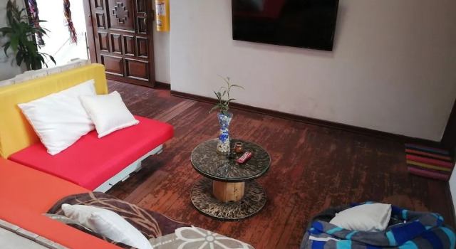 Hostel J&M, Boek Hostel Hostels in Candelaria, Hostel