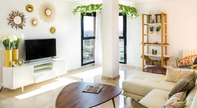 ApartUP Levante Skyline, Забронировать Отель Куатре Карререс 