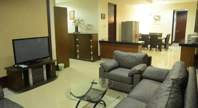 2 Bedrooms Pearl Garden by Travelio, Book Hotel Hotels in Setiabudi with a Pool, Swimming Pool