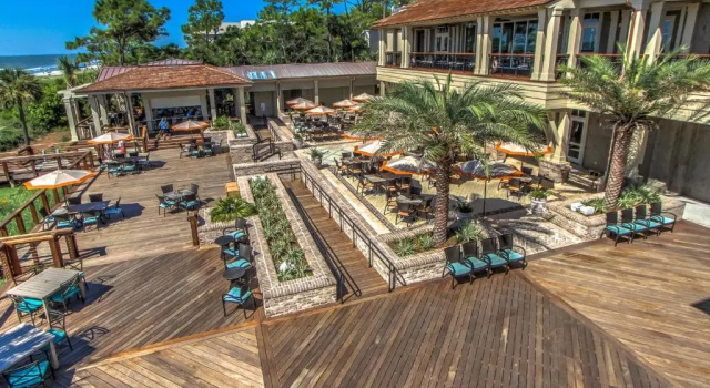 2372 Racquet Club 3 BR Sea Pines Condo, Забронировать Отель Хилтон-Хед-Айленд Lowcountry, рядом с Поля для гольфа Heron Point and Ocean Course