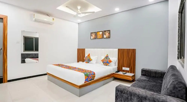 Номер Premium Fabhotel Magnus