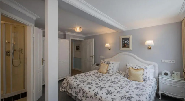 Двухместный номер Comfort Hotel Belle Epoque