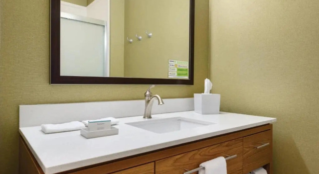 Шестиместный люкс Home2 Suites by Hilton Parc Lafayette