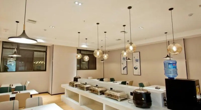 Greentree Inn Fuyang Linquan Magic Capital Busines, Prenota Hotel Hotel a Anhui con parcheggio, Parcheggio