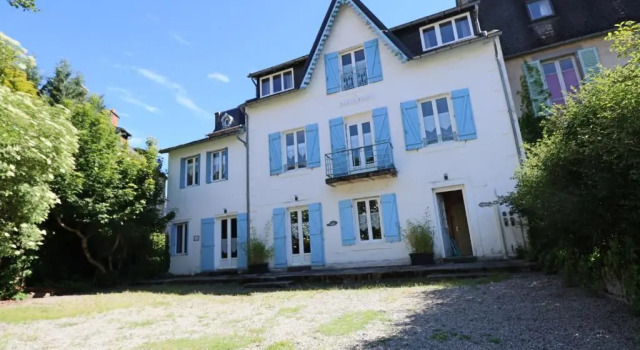 Villa Les Bleuets, Забронировать Вилла Виллы Овернь-Рона-Альпы, Вилла