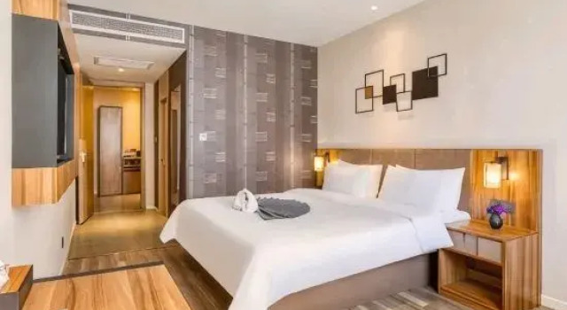 Люкс Homeinn Plus Hotel (Changchun Exhibition Center Century Square)