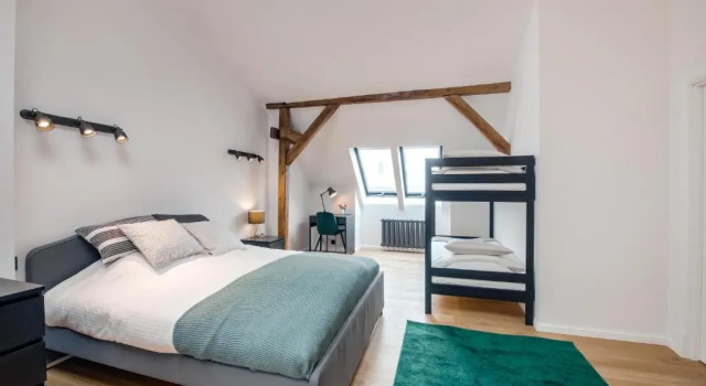 Big Design Apt - Sleeps 12 - Best Location, Prenota Boutique Boutique hotel a Riga, Boutique