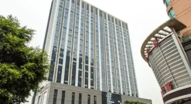 Mahattan Apartment Hesheng Branch