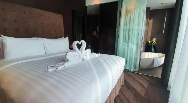 Двухместный полулюкс The Canvas Dubai - MGallery Hotel Collection