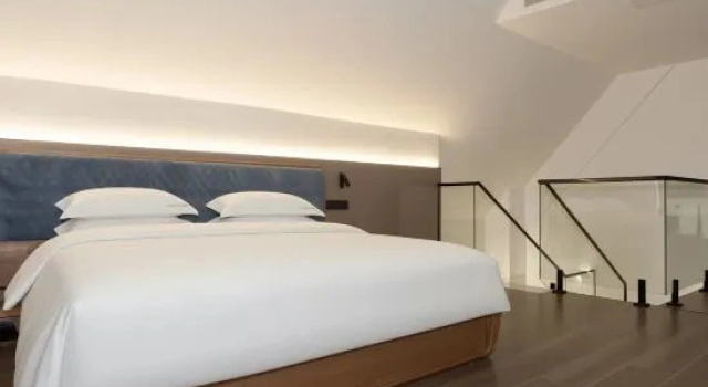 Двухместный люкс Дуплекс Lincang Yashu Hotel