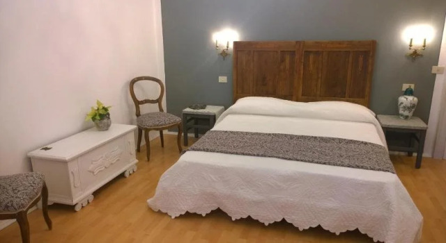 B&B Le Oche Di Bracchio, Prenota Bed & breakfast Hotel in centro a Mergozzo, hotel in centro a Mergozzo