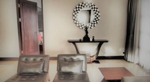 15 Bedrooms Sun Suite Villa Bali, Rezervovat Vila Vily v Kutuh, Vila