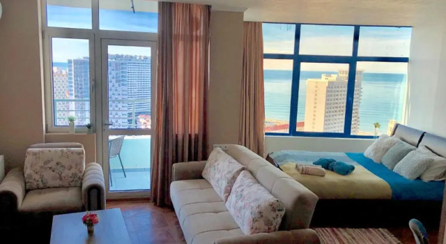 Cozy bright Apartment with amazing sea view, Book Apartment Batumi 