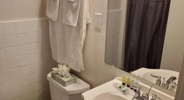 Номер Standard Coronado Inn