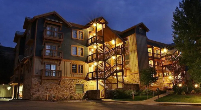 Park City Town Pointe Treasure - 3 Br Condo, Забронировать Отель Отели Парк-Сити 3 звезды, рядом с Горнолыжный подъемник First Time Lift, 3*
