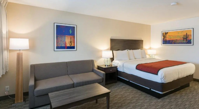 Номер Standard Quality Inn