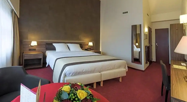 Номер Comfort Golden Tulip Hotel de’ Medici