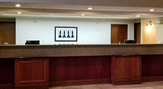 Люкс c 1 комнатой Quality Inn Bolingbrook I-55
