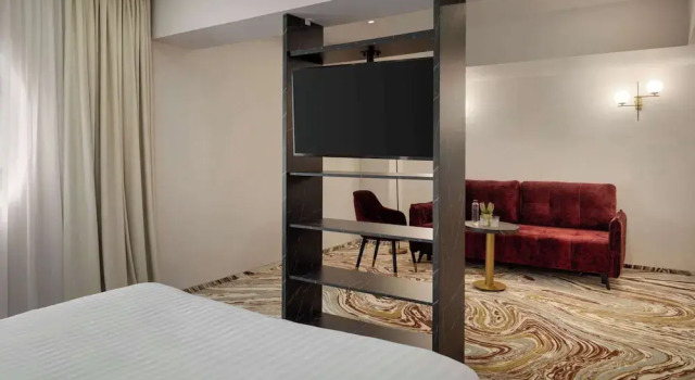 Апартаменты c 1 комнатой Ramada by Wyndham Bucharest Otopeni Airport