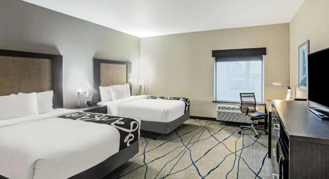 Четырёхместный номер Standard La Quinta by Wyndham Ponca City
