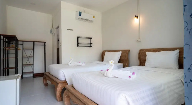 Бунгало Standard Isara Lanta Beach Resort