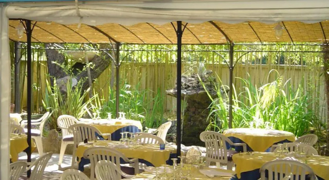 AUBERGE DES PINS, Забронировать Отель Бандоль Bandol Wine Route