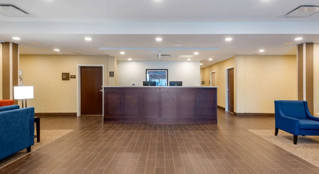 Comfort Inn & Suites