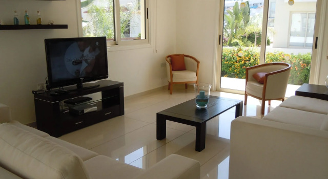 Athena Beach Villa, Rezervovat Vila Chaty v Protaras, poblíž Pernera P Beach, Chalupa