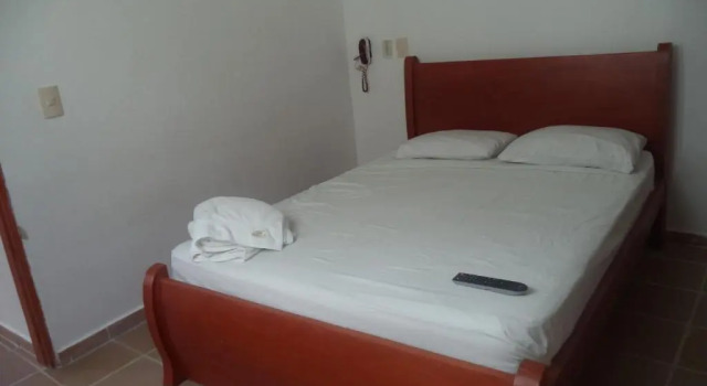 Четырёхместный номер Standard Hotel Bahia Plaza