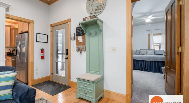 Коттедж Lake Life Getaway - Condo Near Downtown