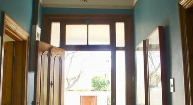 Melville Manor Guest House, Забронировать Гостевой дом Отели Йоханнесбург с парковкой, рядом с University of Johannesburg, Парковка